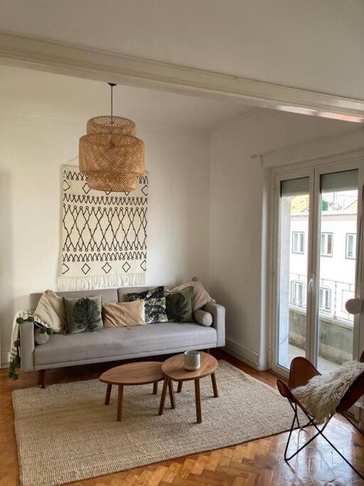 Apartamento Bem Localizado Para Familias & Amigos Apartment Lisabona Exterior foto