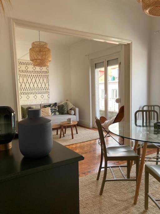 Apartamento Bem Localizado Para Familias & Amigos Apartment Lisabona Exterior foto
